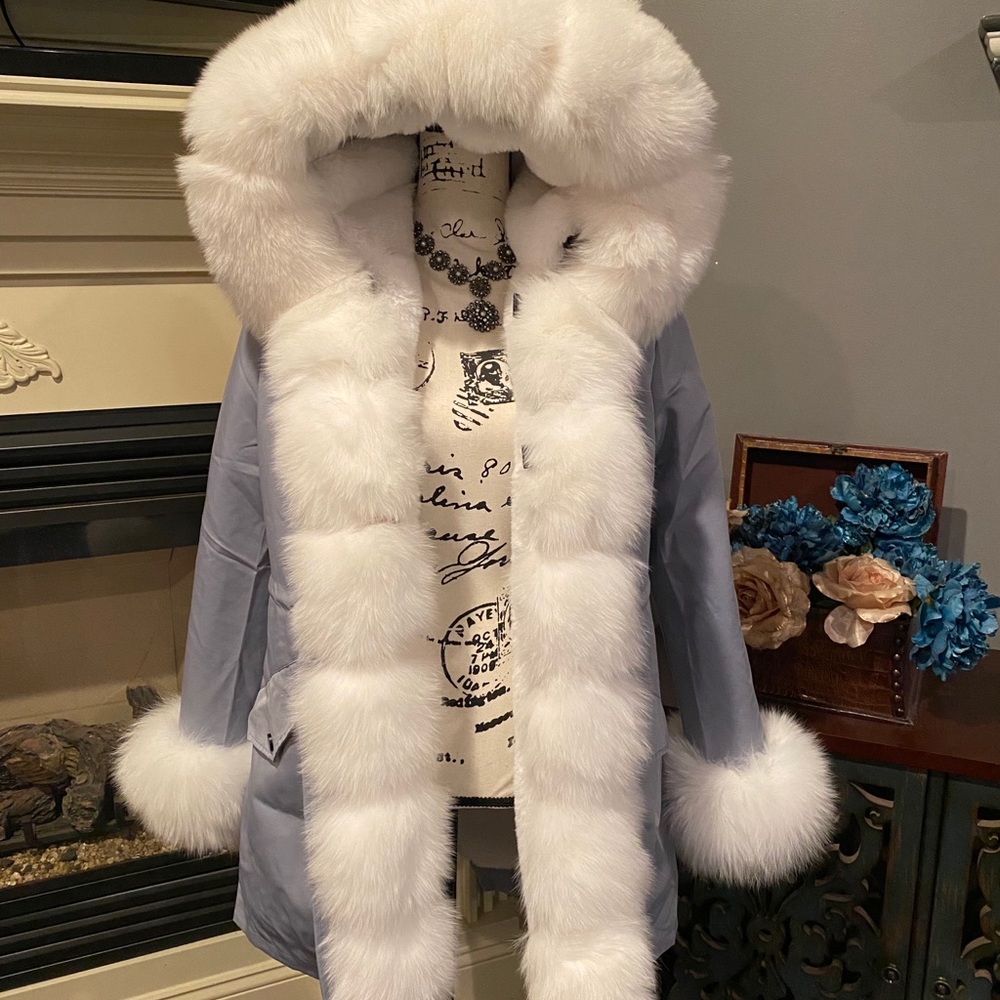 New Parka fur coat size S